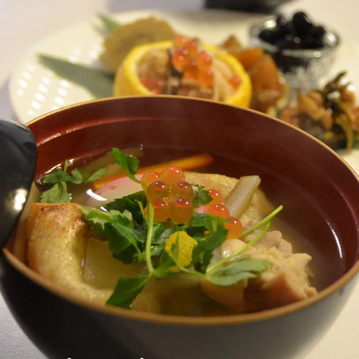 お雑煮 しっかりおだしで関西風薄味仕上げ のレシピ 作り方 緒方 亜希野 料理教室検索サイト クスパ