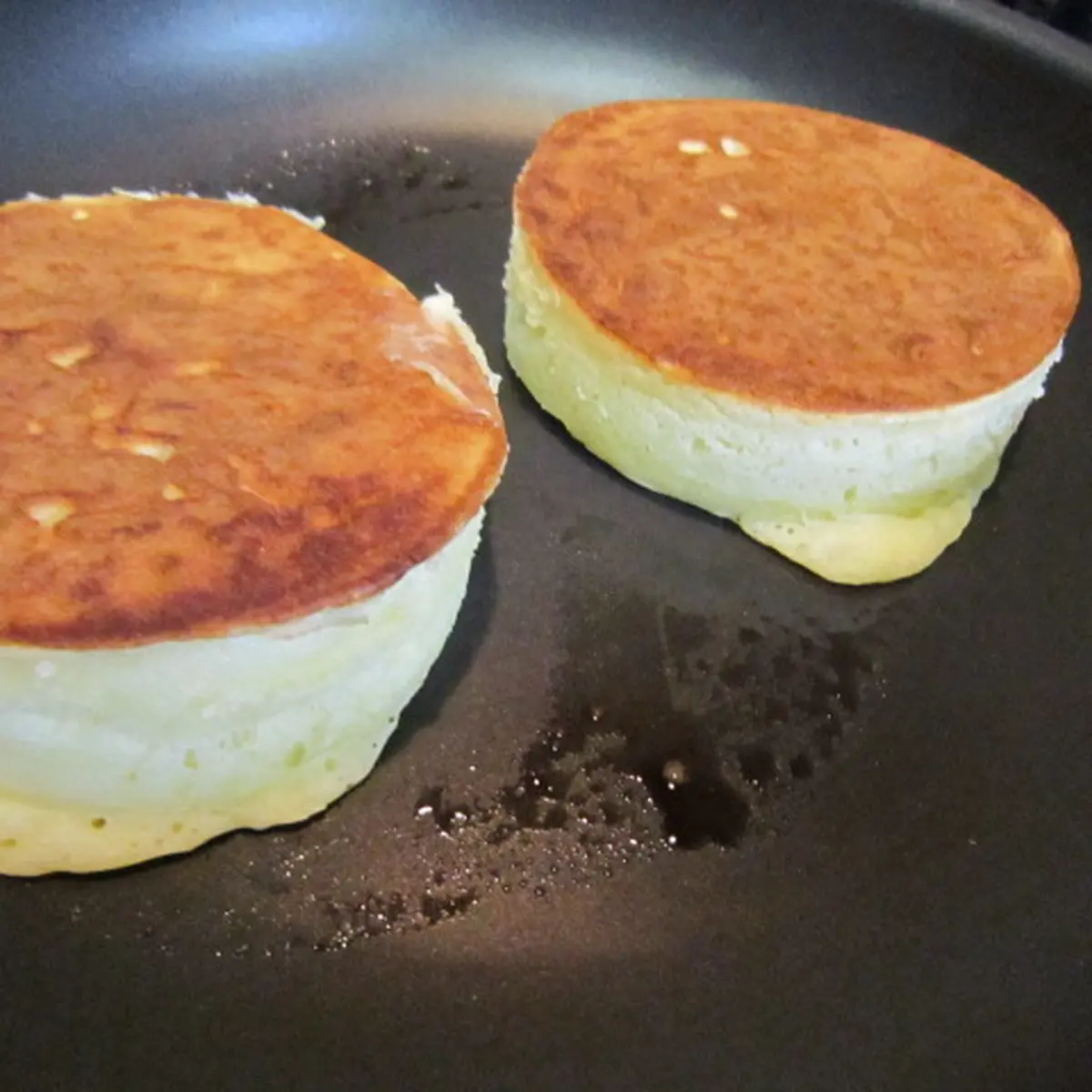イーストで発酵させるイギリスのパンケーキのレシピ 作り方 Misa Koubo庵 料理教室検索サイト クスパ