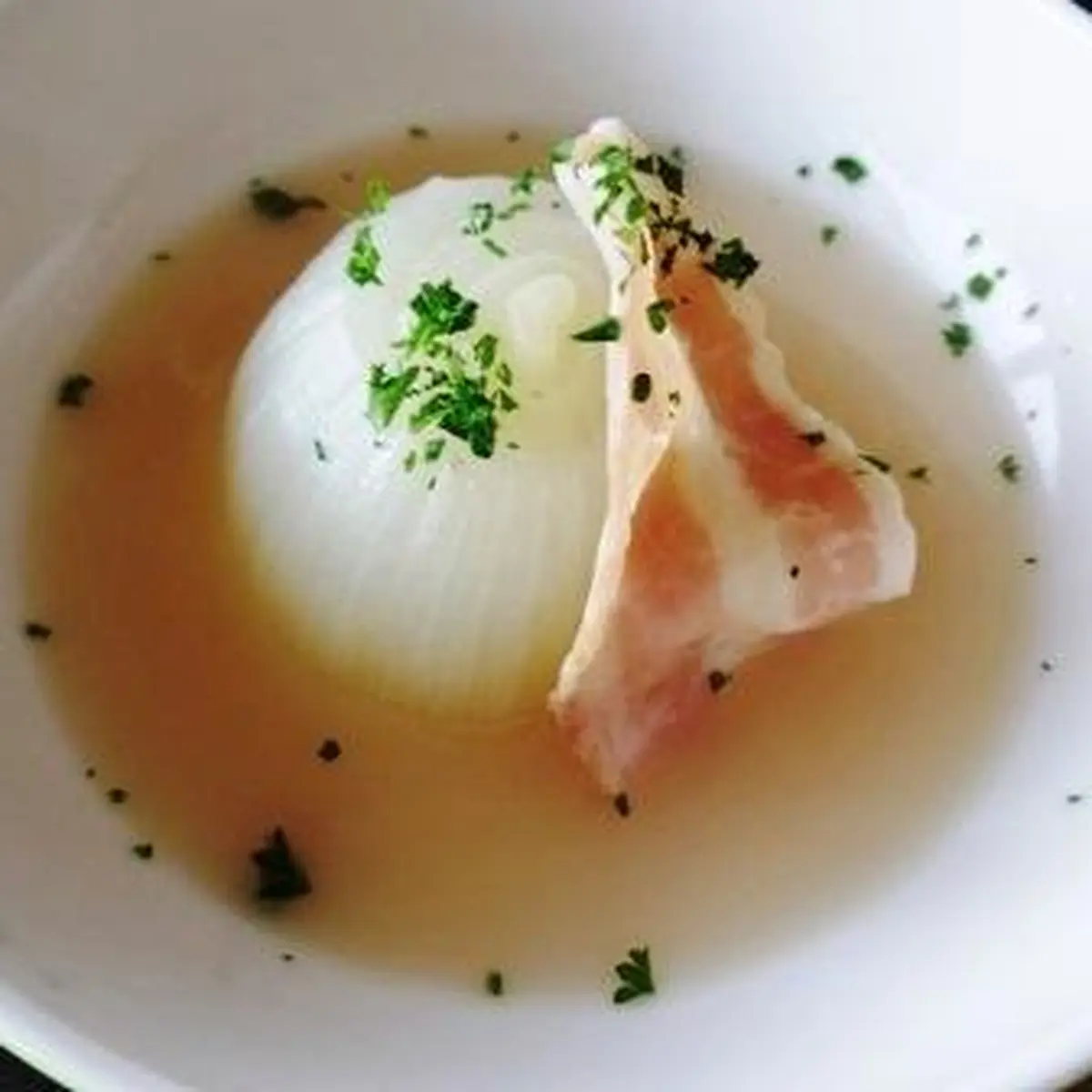 まるごと新玉ねぎのスープのレシピ 作り方 中村加奈子 料理教室検索サイト クスパ