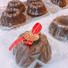 お菓子教室
伝統の焼き菓子クラス
クグロフショコラ
