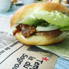 サンドイッチレッスン
照り焼きチキンバーガー
