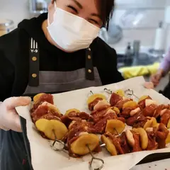 香港の串焼きをいかがですか？
メニュー：香港文化遺産金銭鶏