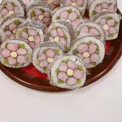 お花のデコ巻き寿司