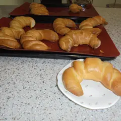 レアシュガーで手作りパン（ホーン）