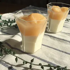 白桃ジュレのせミルクプリン