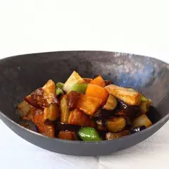 ブリと彩り野菜の南蛮炒め