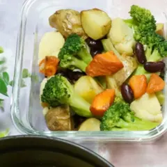 温野菜のコンソメサラダ