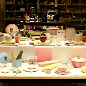 ご報告 ル クルーゼディスプレイ 新宿伊勢丹 フランス料理教室 Atelier Belle Tableのブログ クスパ