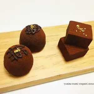 和菓子教室 チョコのようでチョコではない 大福と羊羹です 超簡単レシピをご用意しました 尾崎幸子和菓子教室のブログ クスパ