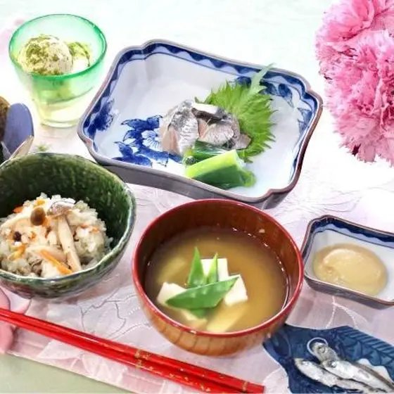 日本料理「母の日を祝う〜母の味、基本の味」