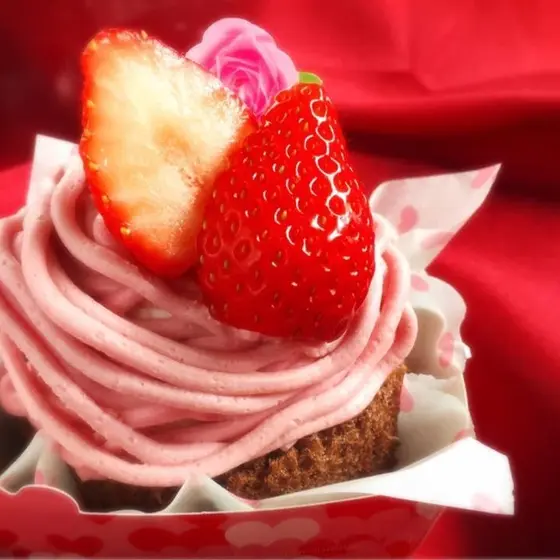 【こども】バレンタインケーキ☆いちごのモンブラン