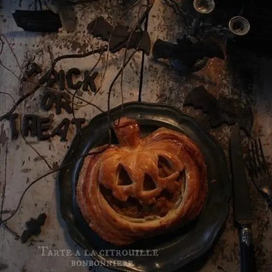 ジャック・オ・ランタンのかぼちゃパイとハロウインクッキー