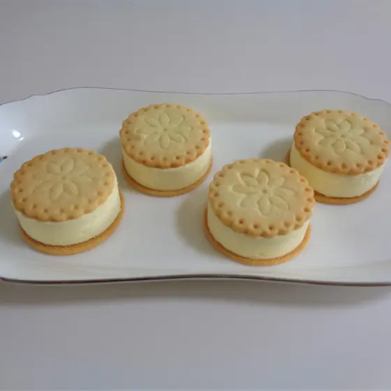 A14パッション クッキーサンド / 冷凍できる桃の２色ゼリー