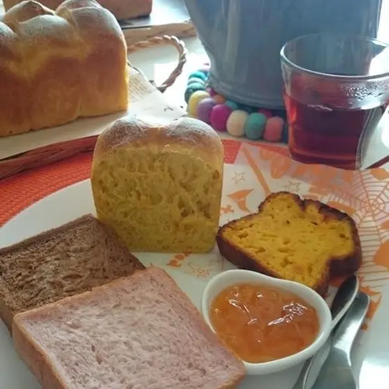 天然酵母あこ酵母クラス　かぼちゃ食パン