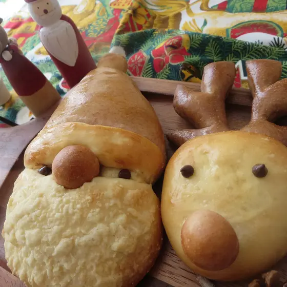 クリスマス子供向けパン教室☆赤鼻のトナカイ＆サンタさん
