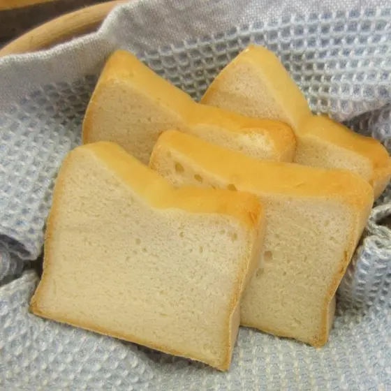 【グルテンフリー米粉パン】  ①米粉食パン