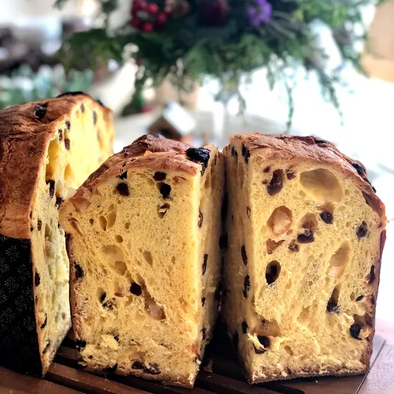 オンラインレッスン♡ 思わずプレゼントしたくなるクリスマスのパン『パネトーネ』を焼きます！