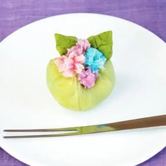 デコ和菓子体験！練り切りで「紫陽花」を作ります。