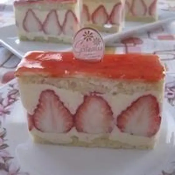 フランスのいちごケーキ　フレジェ