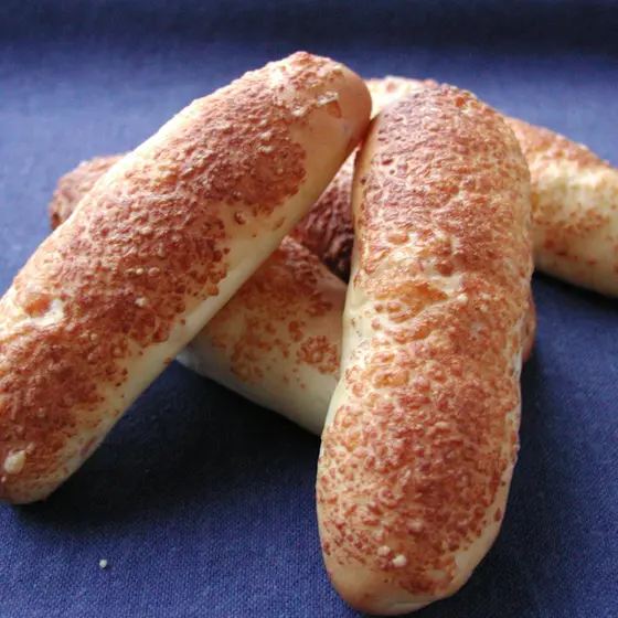 パ　ン：１月の北海道小麦粉を使った手ごねパン２種