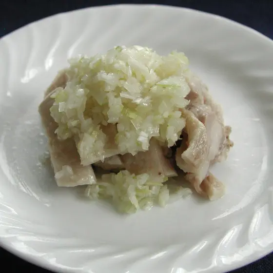 中華料理:ゆで鶏の白葱ソース