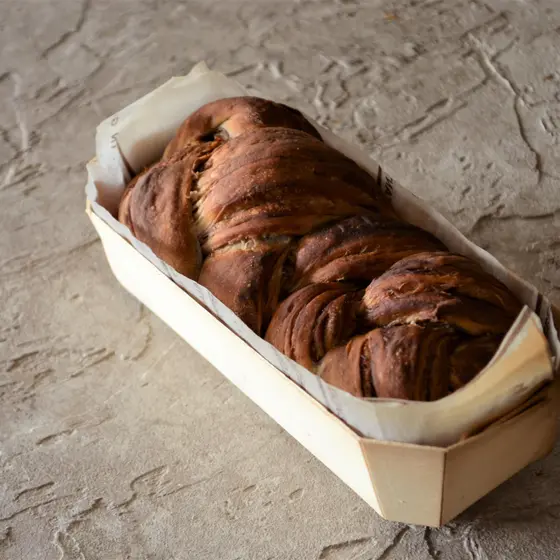 編み込み成形
ごまあんデニッシュ食パン
