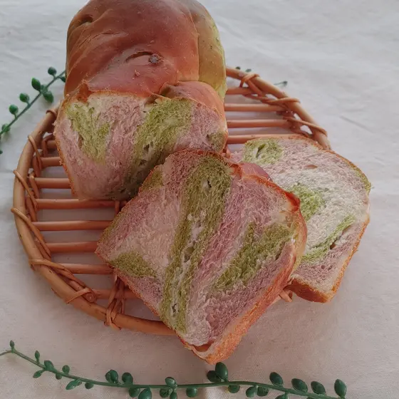 つぼみパン2024年3月のレッスン日程「春色 三色食パン」おいしいおやつと紅茶付き