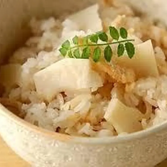 菜の花辛し和え、筍ご飯、鯖の味噌煮、春の旬素材を使った和食！