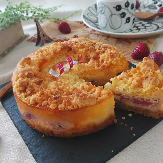 【初級】苺のクランブルチーズケーキ