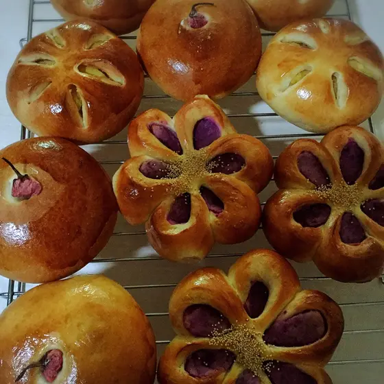 三種のあんぱん(こしあん、かぼちゃ、紫芋)レッスン
