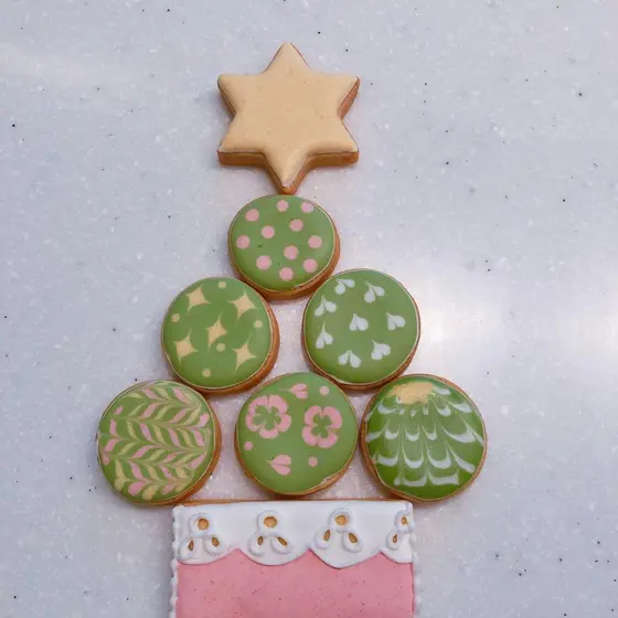アイシングクッキーでクリスマスツリーを作ろう♪