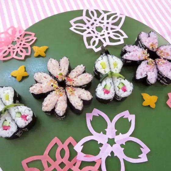 横浜ホームコレクション「お花見巻き寿司」桜と瓢箪のセット
