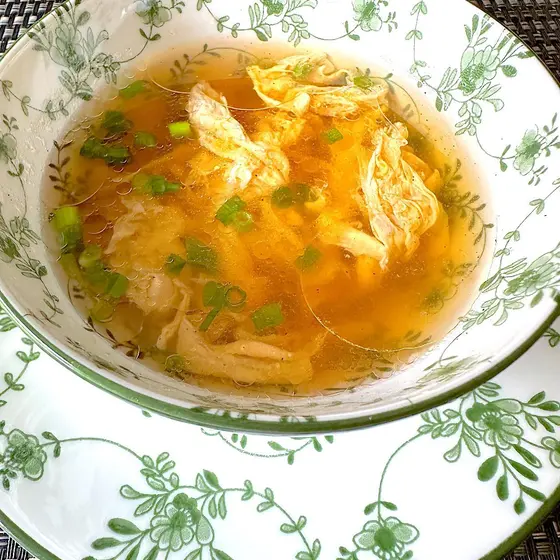 蒸し汁の玉子スープ