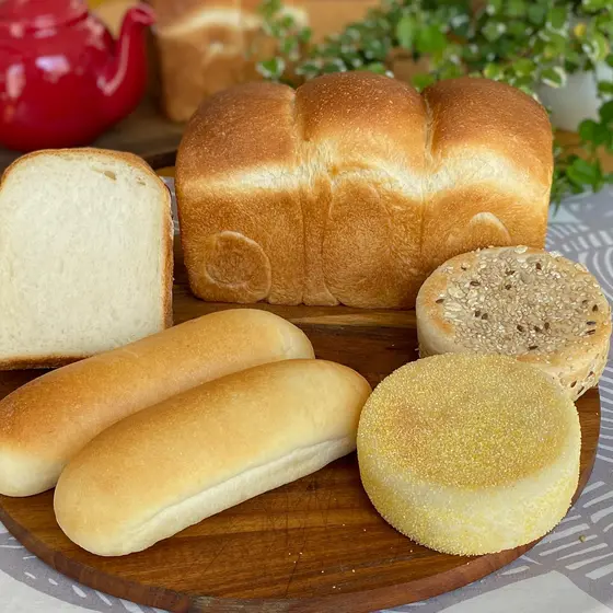 酒種酵母の山食パン、ドッグパン、イングリッシュマフィン