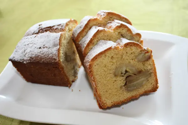 キャラメルたっぷり｝バナナのパウンドケーキ