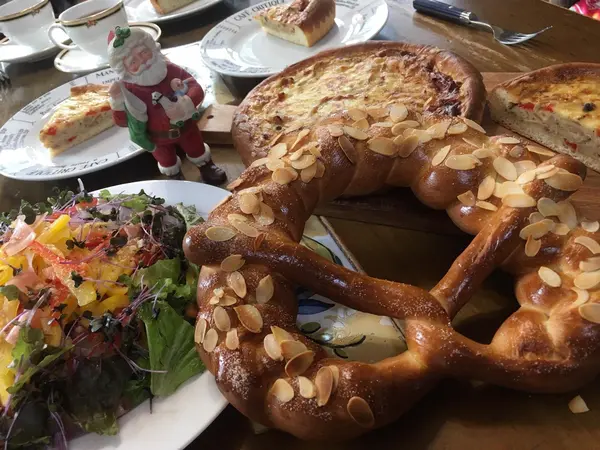 12月はクリスマスのパンでプチパーティー