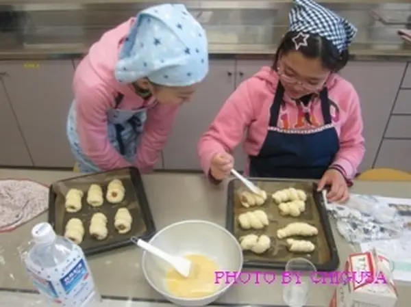 子どもパン教室は5歳から高校生までが参加されています。