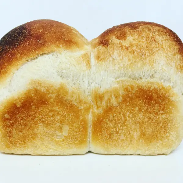 自家製天然酵母の山型食パン