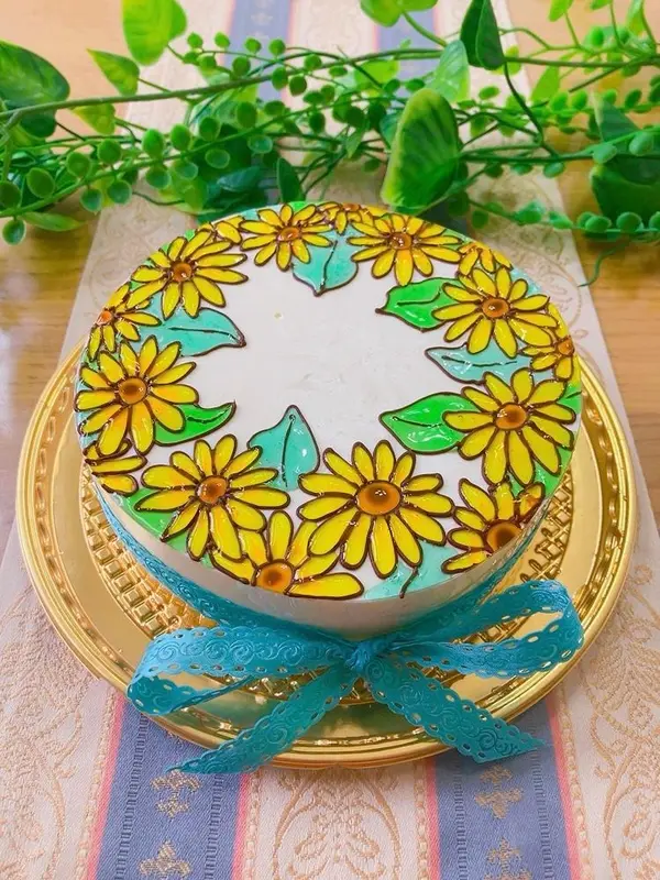 お花のイラストケーキ（ひまわり）