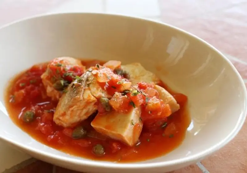 鮭と生麩のトマトソース プロヴァンス風のレシピ 作り方 三谷良子 料理教室検索サイト クスパ