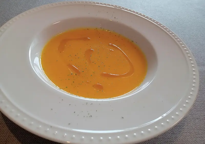 黄パプリカ冷たいスープ